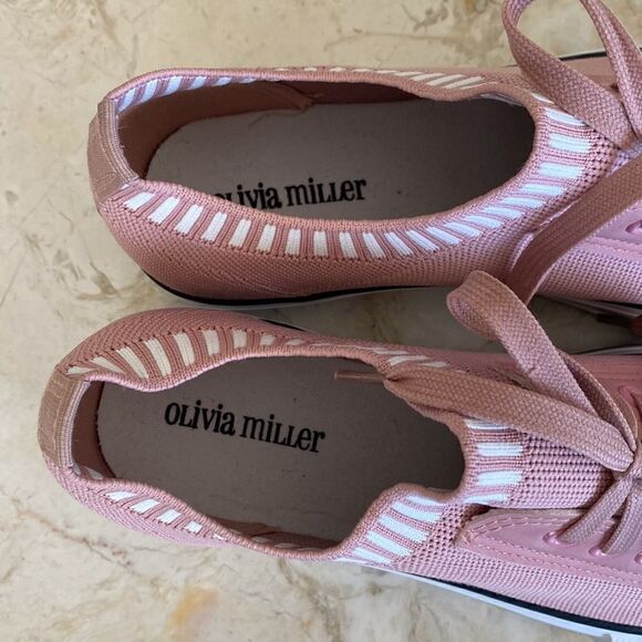 Olivia Miller Audrey Vulcanized Lace-up Slip On Sneakers - Picture 8 of 10